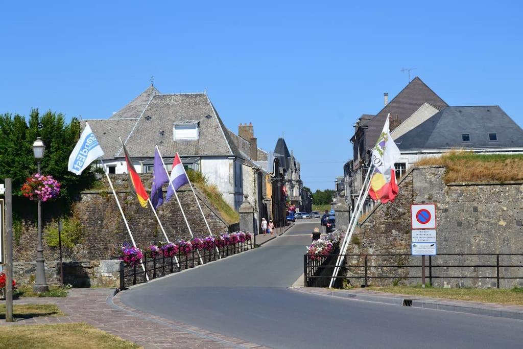 L'Escale Des Remparts Villa Rocroi Eksteriør bilde